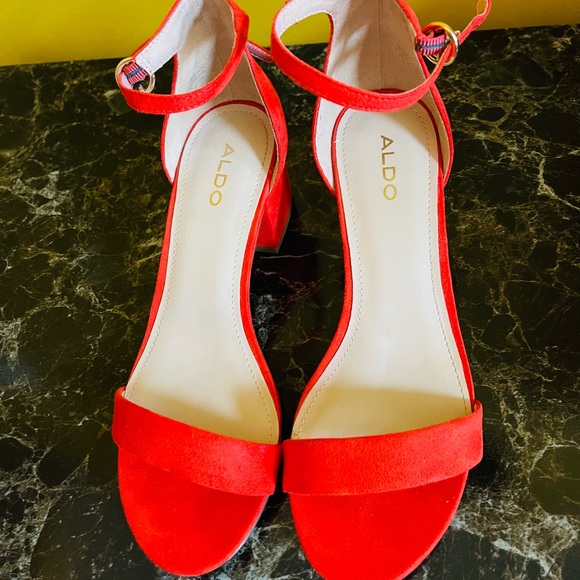 Red Aldo Heels - Picture 8 of 8